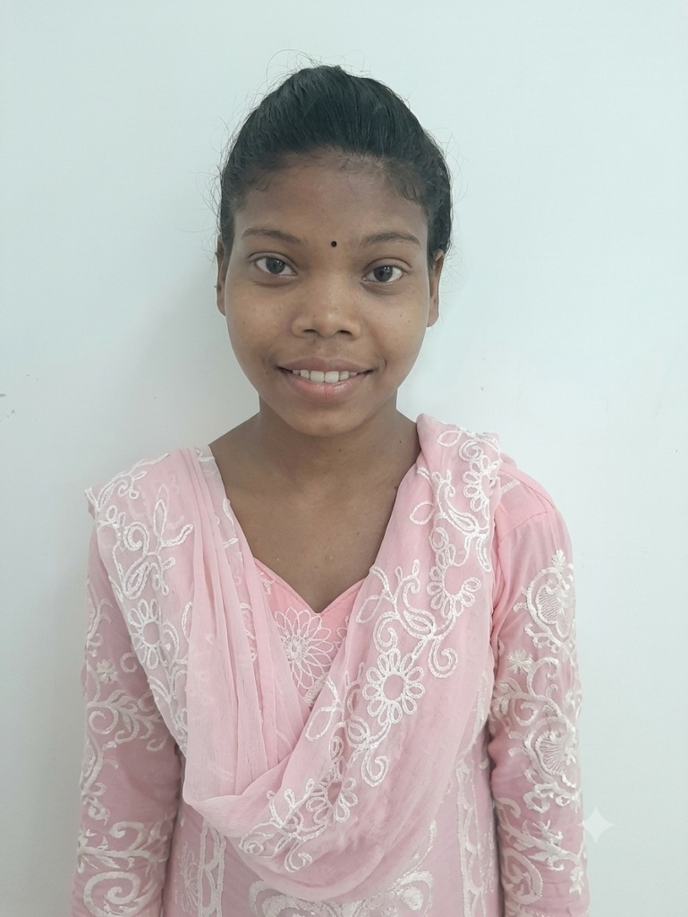 Hema Bai - Full time Cleaner in Malad West in Mumbai